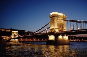 bridge-177281_640